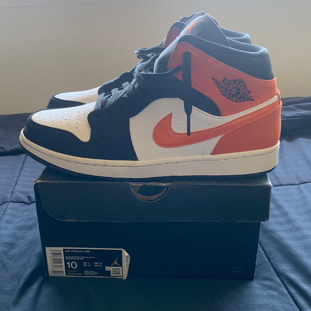 Jordan 1 mid shatter backboard
